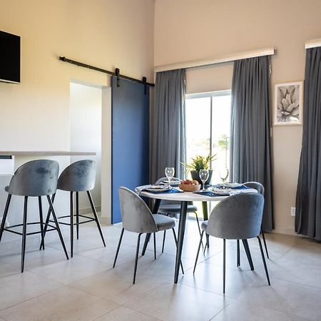 Summer Palace Guesthouse Bloemfontein Bagian luar foto