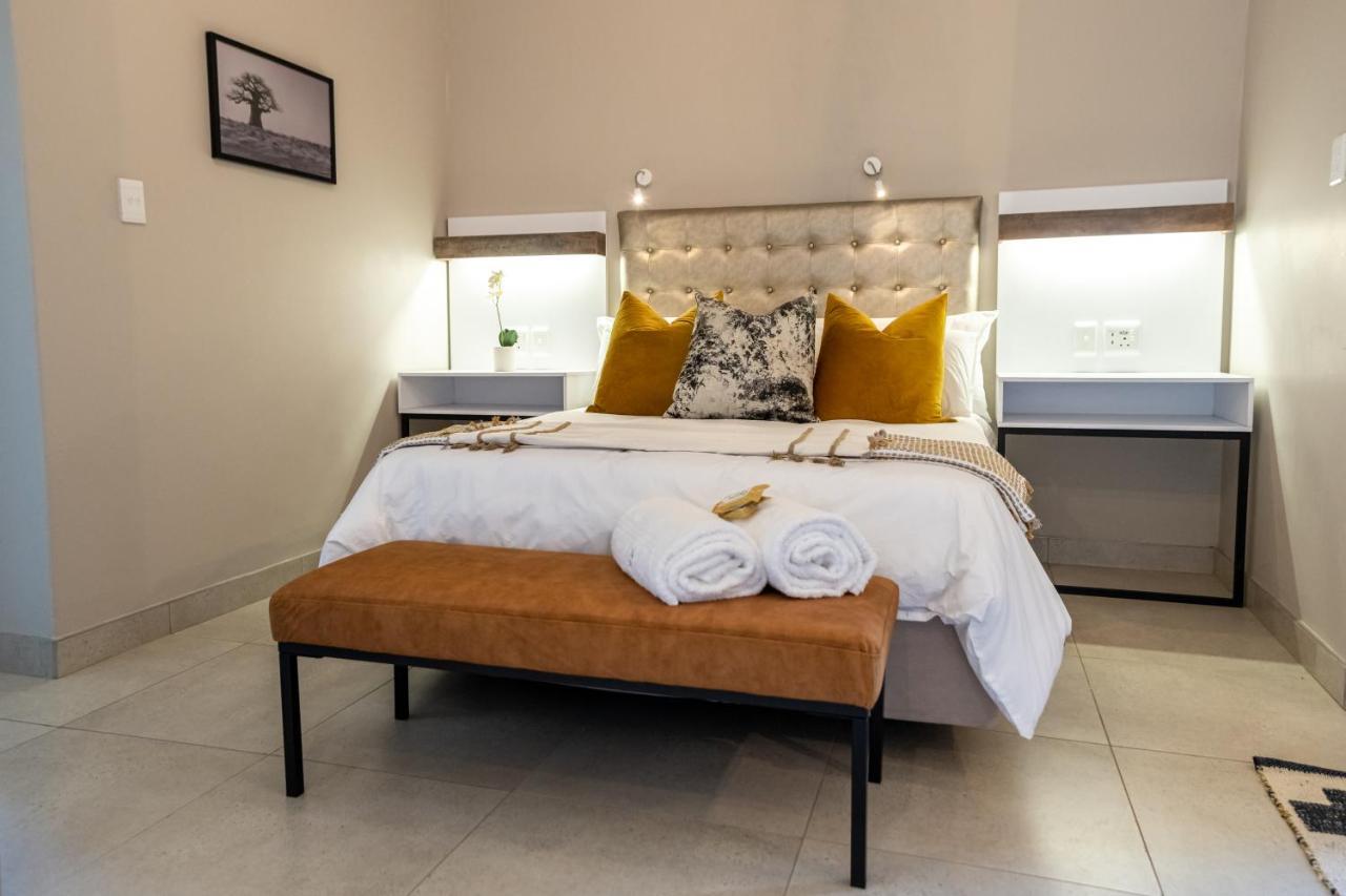 Summer Palace Guesthouse Bloemfontein Bagian luar foto