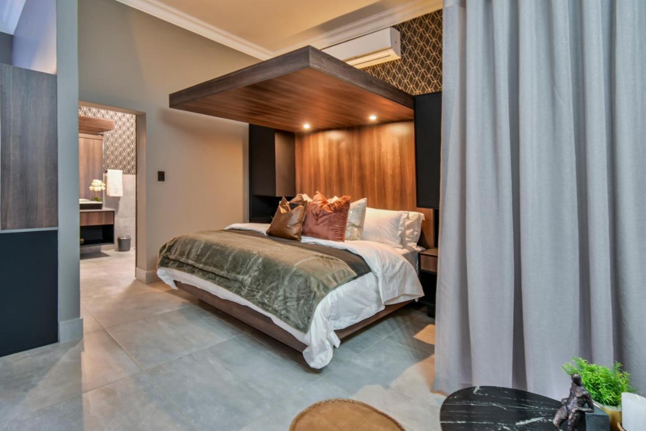 Summer Palace Guesthouse Bloemfontein Bagian luar foto