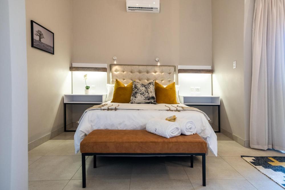 Summer Palace Guesthouse Bloemfontein Bagian luar foto