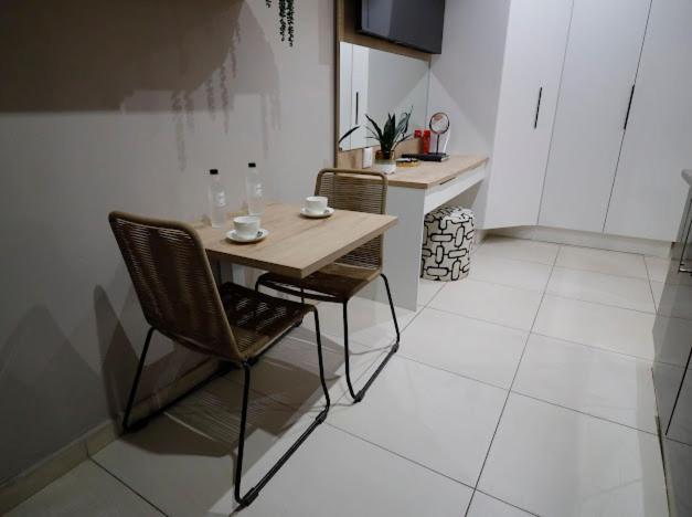 Summer Palace Guesthouse Bloemfontein Bagian luar foto